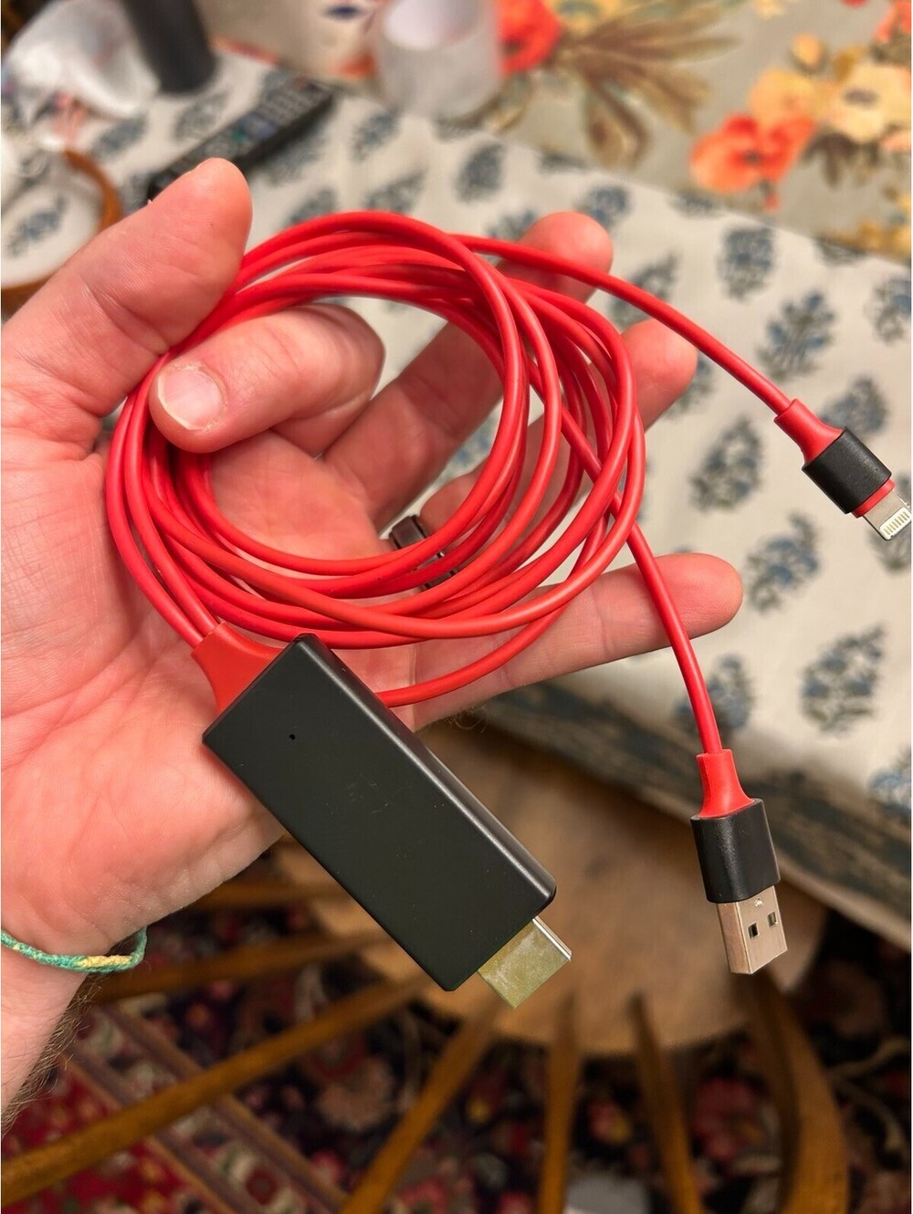 8-Pin to HDMI Adapter Cable for iPhone iPad TV Mirroring USB Power Red